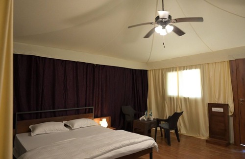 Nashik Hotel | Stone Water Resort