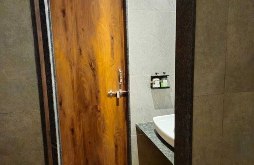 Nashik Hotel | Stone Water Resort