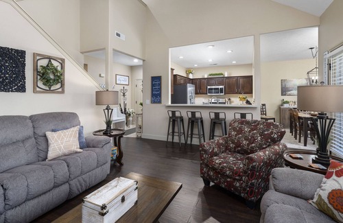 Branson West Villa | Stonebridge Villa sitting on the edge of Ledgestone Golf Course's 13th Fairway!