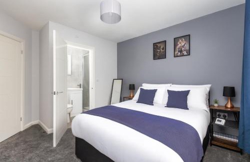 Leeds House | Stonecliffe Thirty Three By Alt-Stay Accommodation - 3 Bed House Ideal For Workforces & Relocations - Weekly & Monthly Rates Available