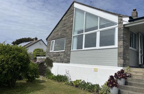 Praa Sands House | Stonecroft