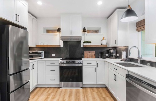 Blaine House | Stonegrove Residence
