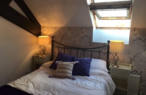 Alweston Bed & Breakfast | Stoneleigh Barn B&B