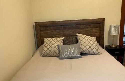 Kingsport Apartment | Stones Throw from Hospital