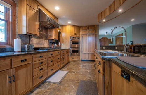 Three Lakes House | Stony Crest Cabin Deer Lake