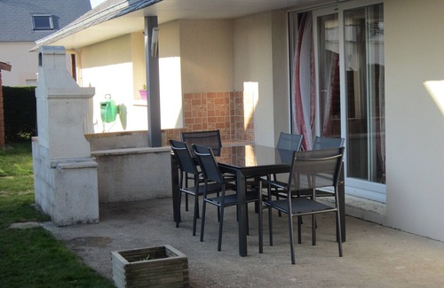 Treffiagat House | storey house with garden, close to the beach and the port of Guilvinec