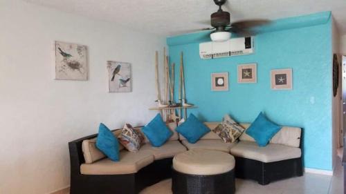 Granjas del Marques Apartment | STORM DELUX