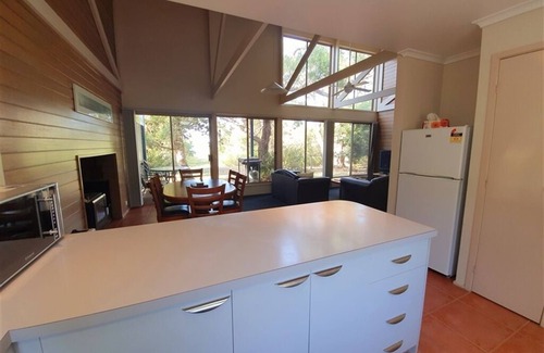 Forge Creek Apartment | Stormbird - 1 Nt(waterfront)
