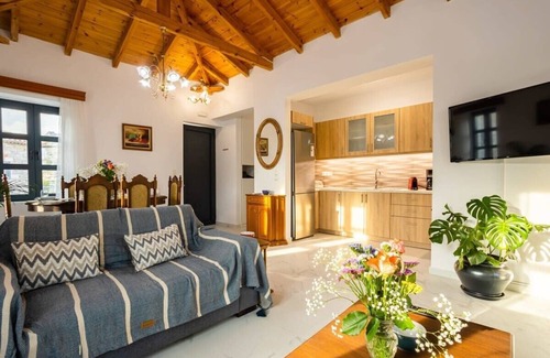 Lefktron Apartment | Stoupa Stone Built Home, A breath Away to the Sea
