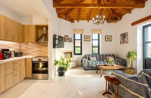 Lefktron Apartment | Stoupa Stone Built Home, A breath Away to the Sea