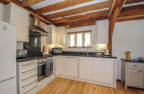 Camelford Cottage | STOW COTTAGE, family friendly, character holiday cottage in Camelford