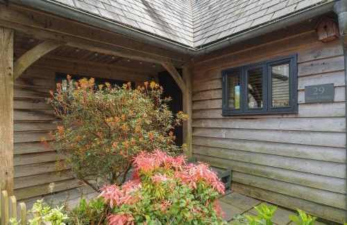 Camelford House | Stow Cottage