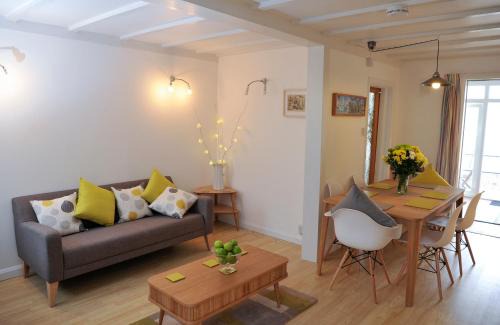 Camber House | Stowaway Beach House Camber Sands