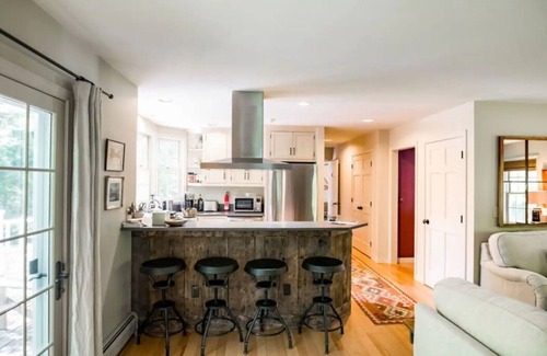 Stowe Hollow Apartment | Stowe-Away to this beautiful home in Stowe