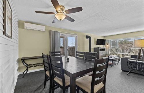 Stowe Area Apartment | Stowe Ski Chalet - 3BR with In Unit Sauna