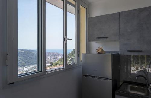 Camporosso Apartment | Strada Degli Olandesi - Panoramic Villa by Halldis