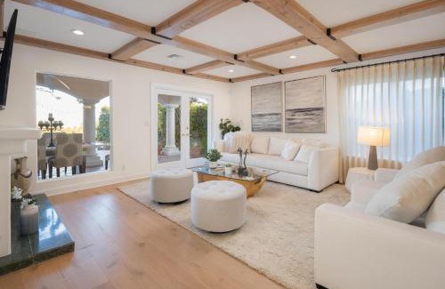 Bel Air Villa | Stradella Spanish