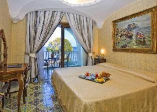 Ischia Porto Hotel | Strand Hotel Delfini