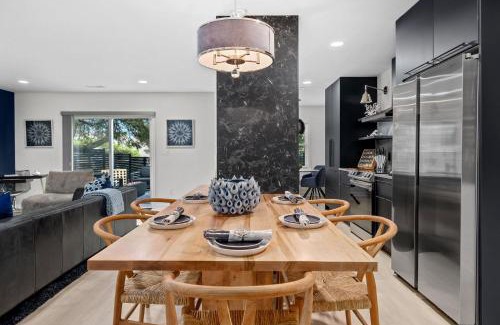 Crescent Beach House | Stranded Unit A