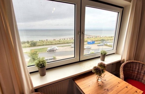 Heiligenhafen Apartment | Strandhotel, App. 2sh314