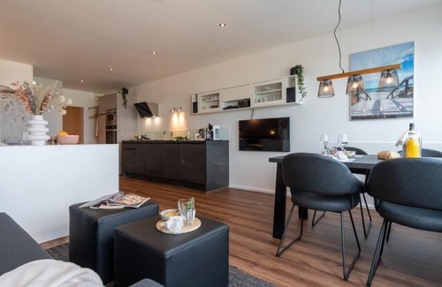 Heiligenhafen Apartment | "Strandhotel Heiligenhafen", Wohnung 217 (Typ II) "Mare"