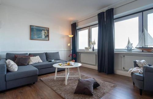 Heiligenhafen Apartment | Strandhotel-Heiligenhafen-Wohnung-120-Wellenreiter-Typ-II