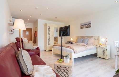 Heiligenhafen Apartment | Strandhotel-Heiligenhafen-Wohnung-205-Typ-III