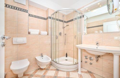 Zinnowitz Hotel | Strandhotel Prinz von Preussen