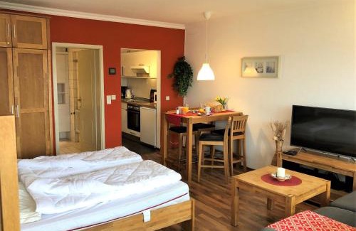 Heiligenhafen Apartment | Strandhotel S33-213