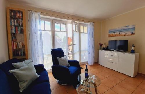 Alt Gaarz Apartment | Strandläufer Villa Rosita mit Garten