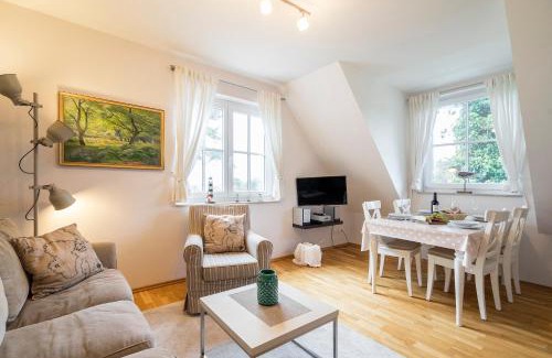 Ostseebad Ahrenshoop Apartment | Strandleben 10 - Louis Douzette