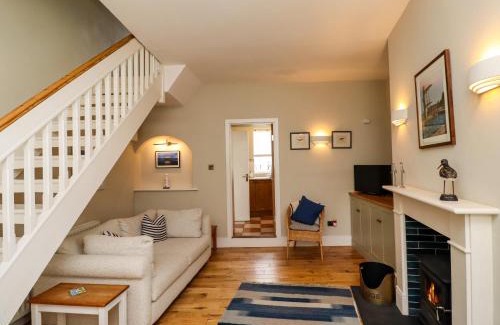 Alnmouth House | Strandline