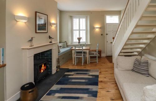Alnmouth House | Strandline