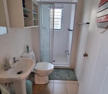 Struisbaai House | Strandloper Cottage