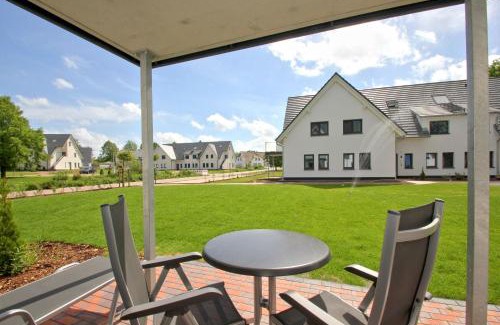 Lobbe Apartment | strandnahe FeWo mit Terrasse, gratis Nutzung vom AHOI Erlebnisbad und Sauna in Sellin - Rex Rugia FeWo 10-3