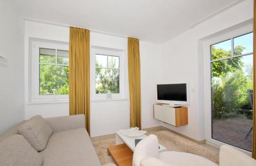 Lobbe Apartment | strandnahe FeWo mit Terrasse, gratis Nutzung vom AHOI Erlebnisbad und Sauna in Sellin - Rex Rugia FeWo 28-4