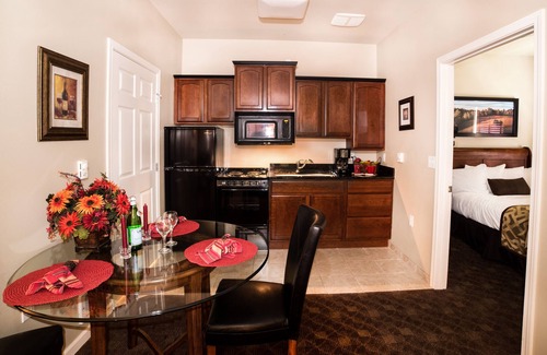 Airway Heights Apartment | Stratford Suites