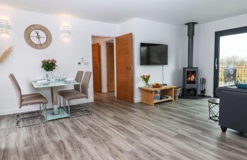 Holsworthy House | Strawberry Bank - Nuthatch