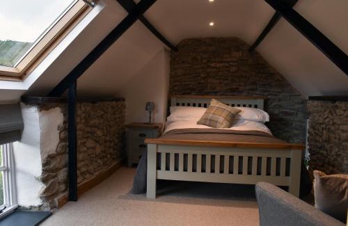 Combe Martin House | Strawberry Cottage