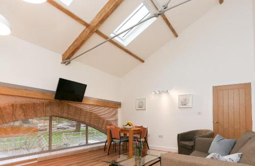 Wells Apartment | Strawberry Line, Apartment 2