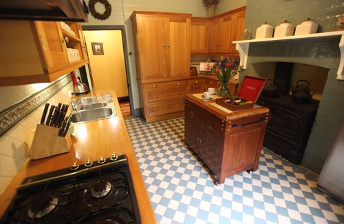 Leura Cottage | Strawberry Patch