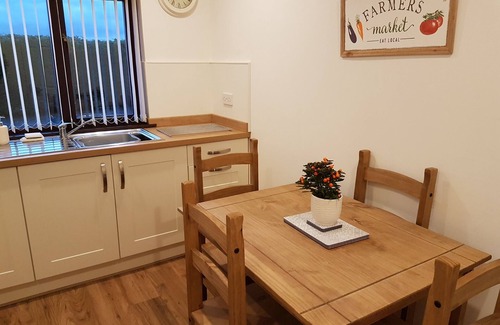 Longforgan House | Strawberrybank, Longforgan, Near Dundee. Great base for exploring Scotland