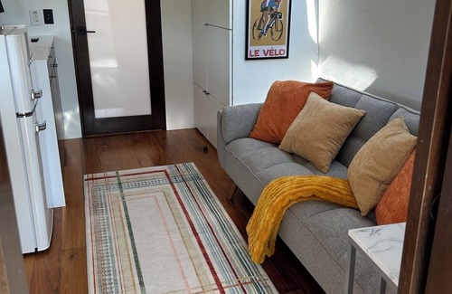 Rockbridge House | Streams and Dreams at Laurel Run Luxury Airstream Glamping Parisian Unit 5