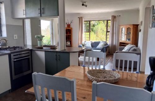 Betty's Bay Apartment | Streams Cottage