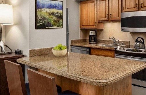 Vail Condo | Streamside at Vail Vibrant 1BR Condo with Swimming Pool