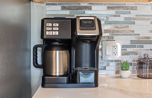 Streamwood House | Streamwood Gameroom K/Q Bd Pet Friendly
