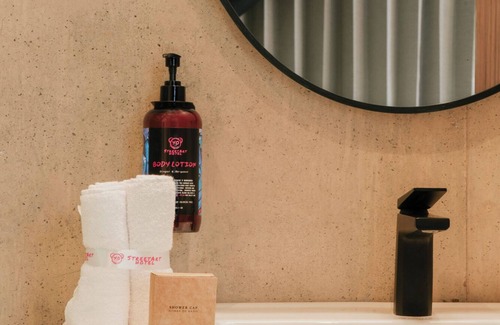 Roma Sur Hotel | Street Art Hotel Roma