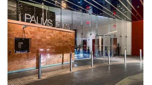 Las Vegas Hotel | StripSuite Palms Place BALCONY Hotel,Resort & Casino