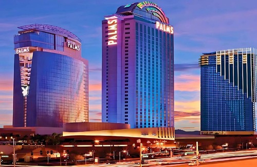 Las Vegas Apartment | StripSuite Palms Place Hotel/Resort & Casino