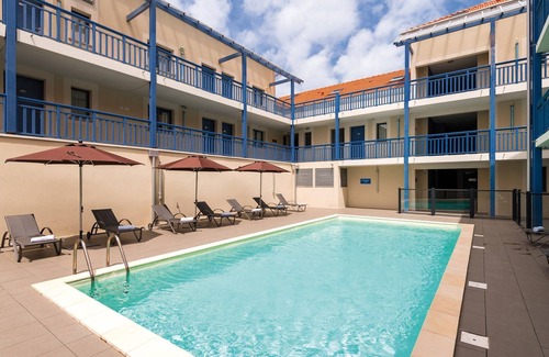Biscarrosse Plage Apartment | Studio à 150m de la Plage | École de Surf